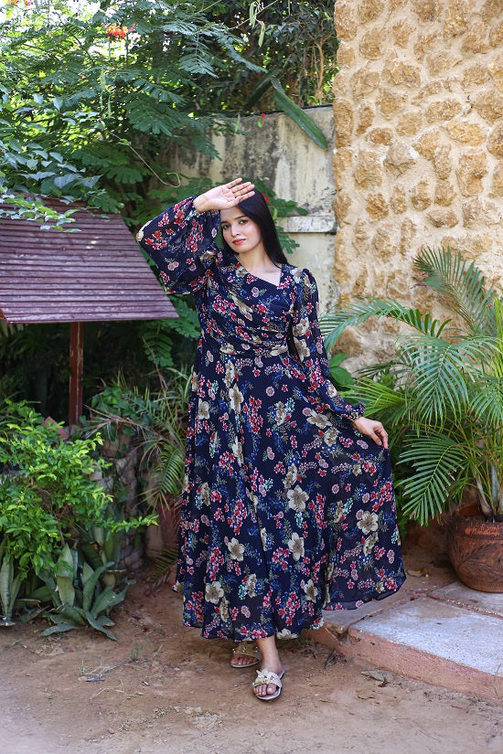FLIRTY NAVYBLUE FLORAL