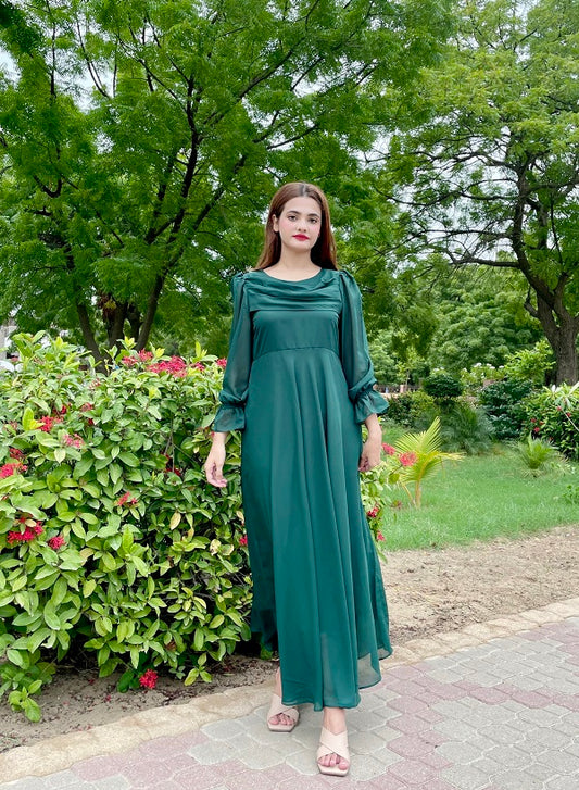 FLOWY GREEN DRESS