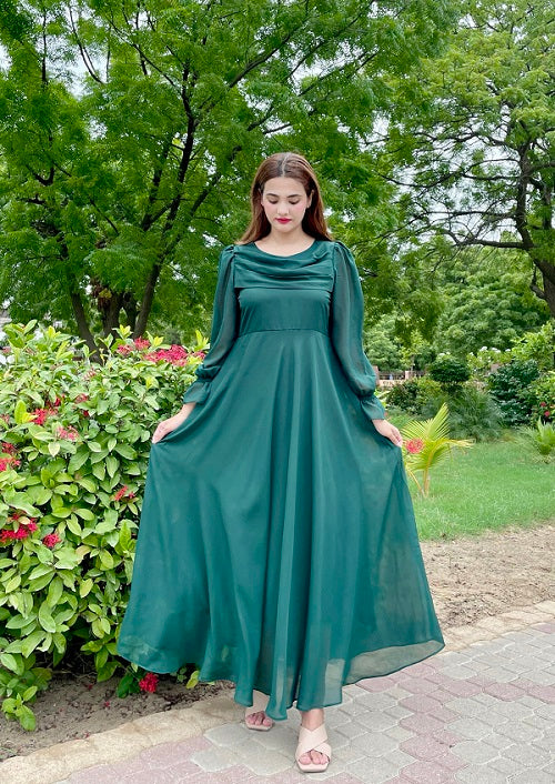FLOWY GREEN DRESS