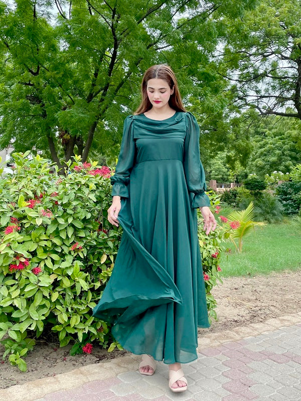 FLOWY GREEN DRESS
