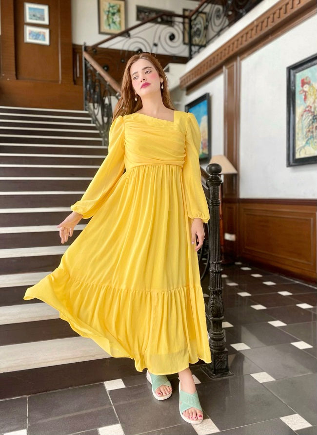 YELLOW FLIRTY FRILL