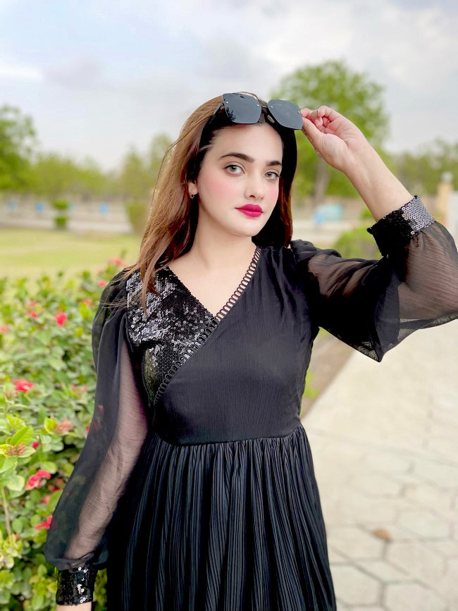 BLACK ULTIMATE CATCHY DRESS