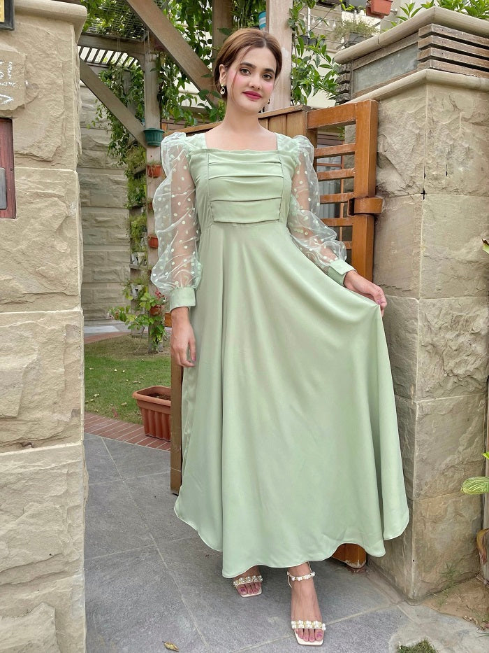 PLEATED DOTS PASTEL GREEN DRESS