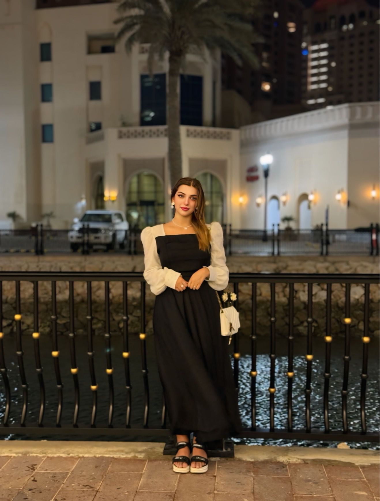 TWO TONE FRONT PLEATED (S.C