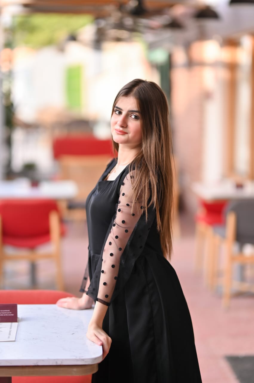 BLACK POLKA DOTS SLEEVES