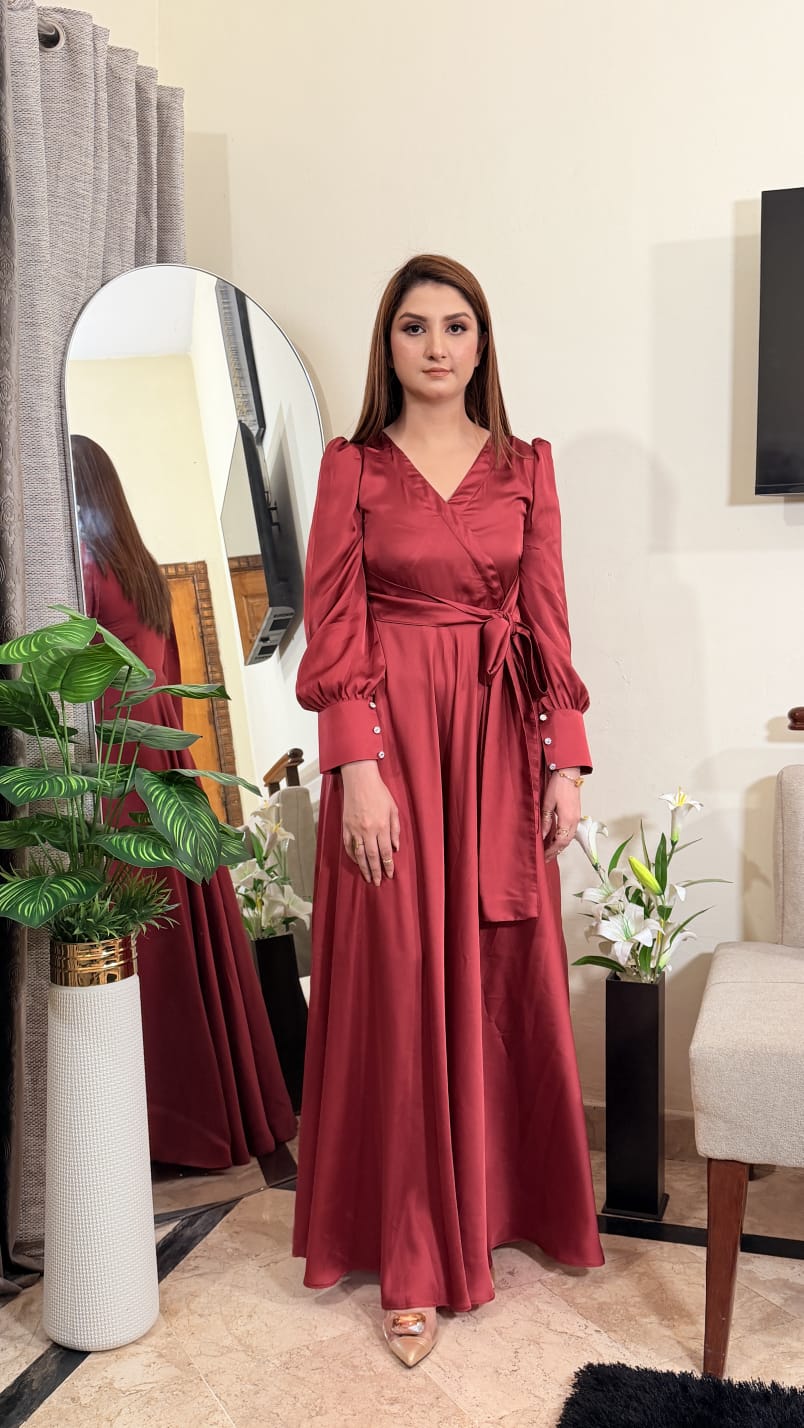MAROON SILK VNECK KNOT LONG MAXI