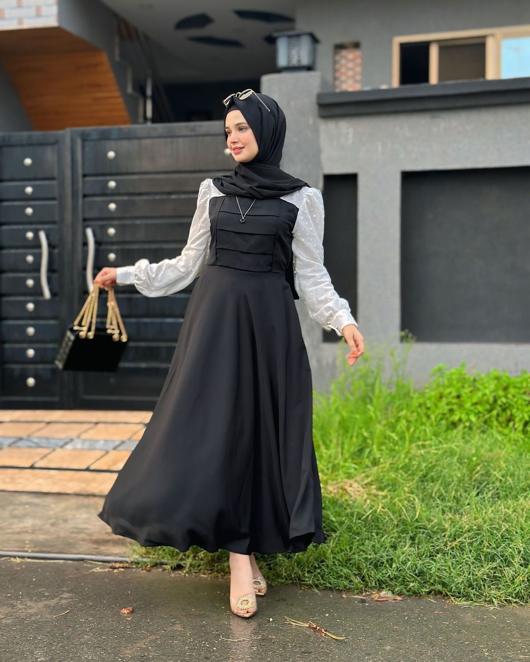TWO TONE FRONT PLEATED (S.C)