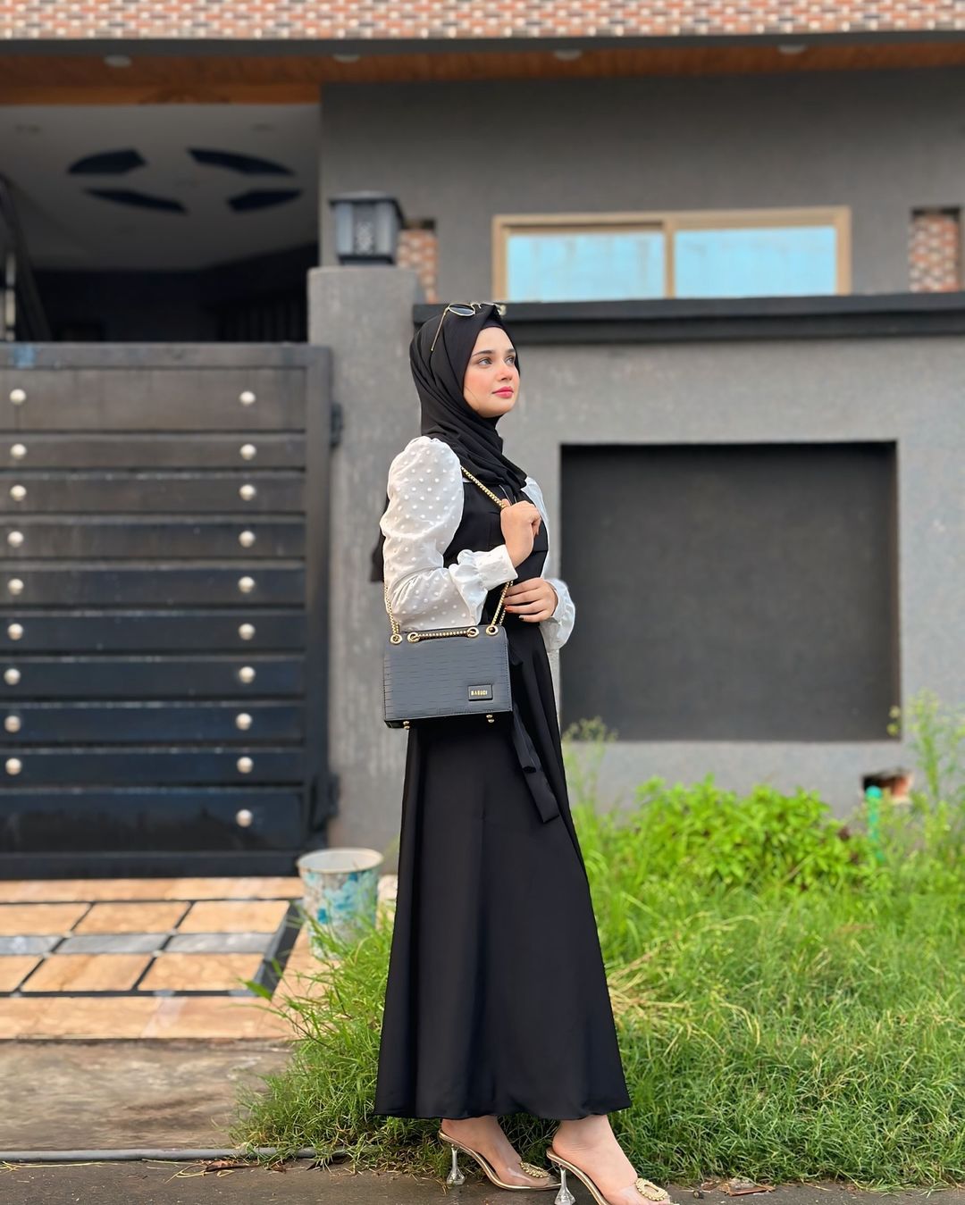 TWO TONE FRONT PLEATED (S.C)